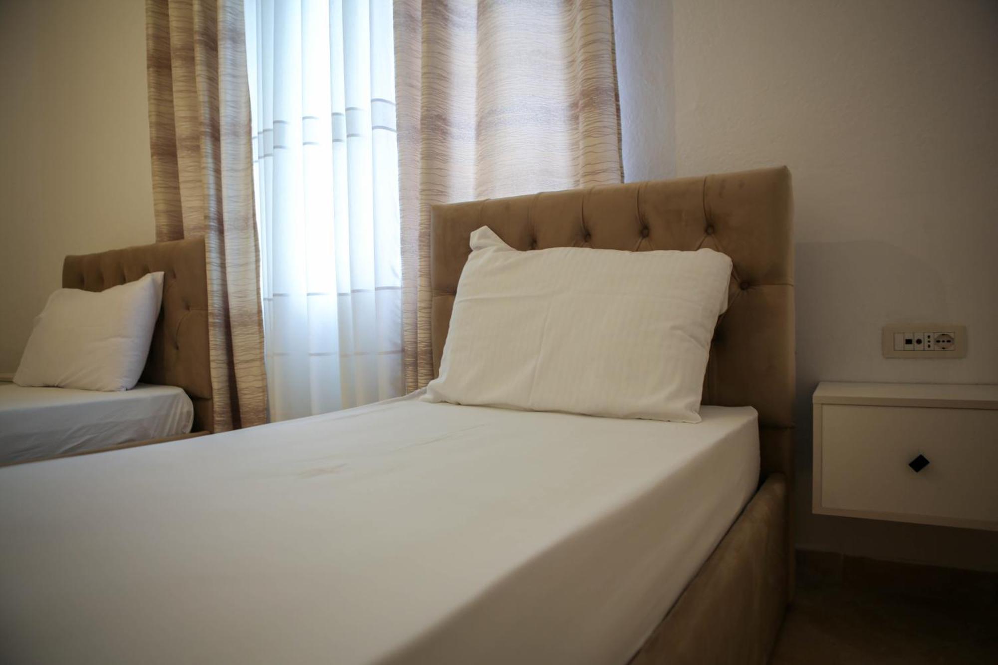 Apartment Jani Sarandë Exterior foto